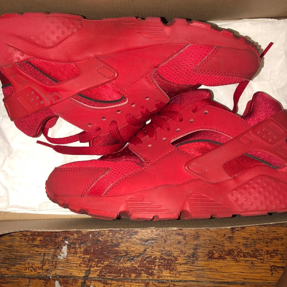 Nike haurache